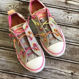 🌴CONVERSE-(Big)GIRLS-SIZE 1-BRIGHT MULTICOLORED with stretch multicolored laces